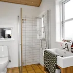 度假居 Egino - 90m From The Sea By Interhome 洛肯